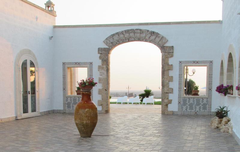 Resort & Relax Masseria Celidonia Lizzano  Eksteriør billede