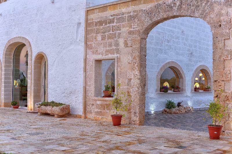 Resort & Relax Masseria Celidonia Lizzano  Eksteriør billede